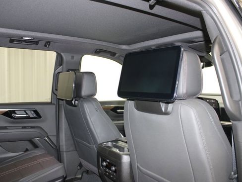 New 2026 Chevrolet Tahoe High Country AWD/4WD image 31