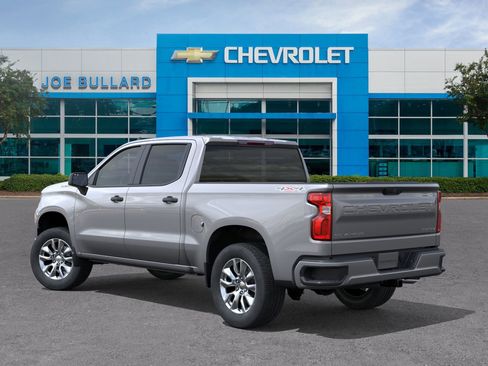 New 2026 Chevrolet Silverado 1500 Custom image 3