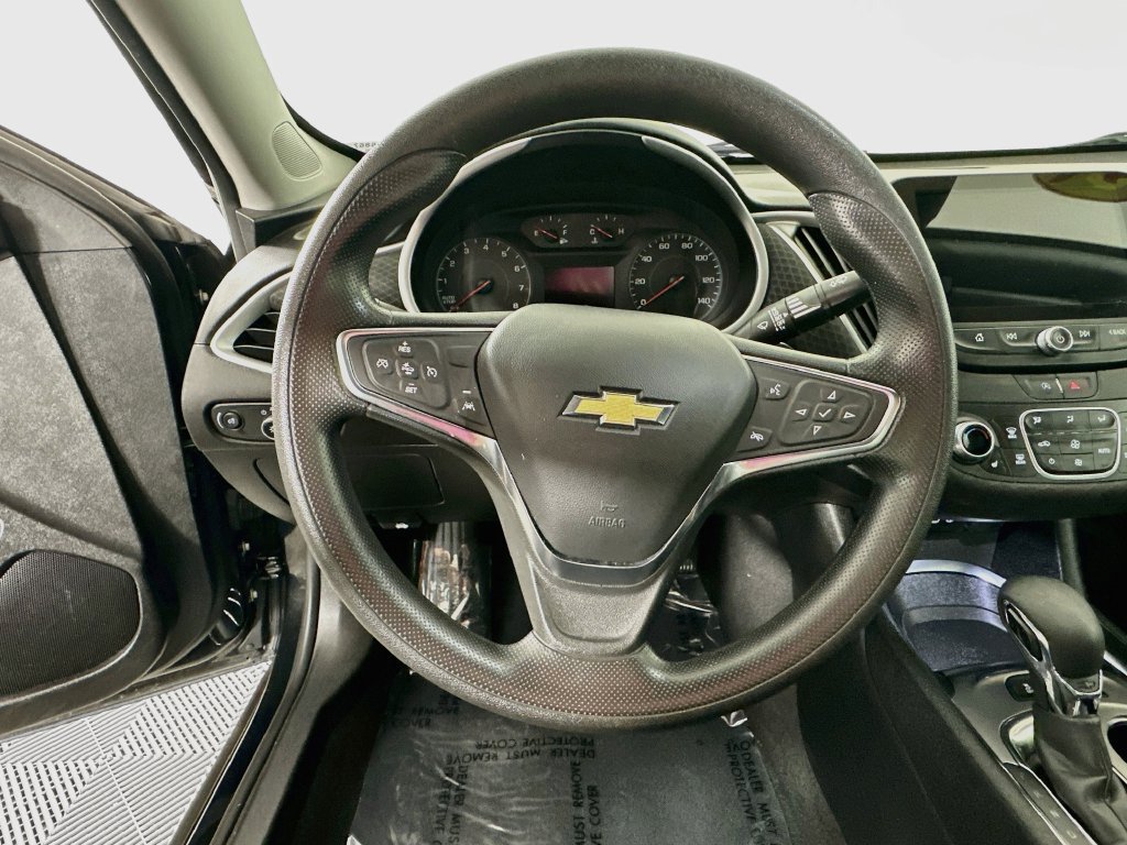 Used 2024 Chevrolet Malibu LT FWD image 17