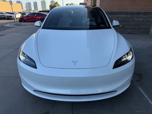 Used 2025 Tesla Model 3 Long Range image 10