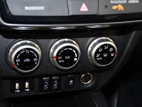 Used 2022 Mitsubishi Outlander Sport ES AWD/4WD image 28