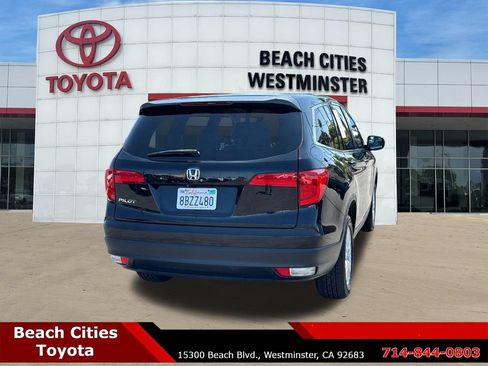 Used 2018 Honda Pilot LX image 10