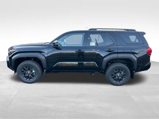 New 2026 Toyota 4Runner SR5 AWD/4WD video 2