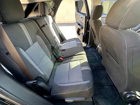 Used 2024 Chevrolet Blazer LT w/ Convenience Package image 24