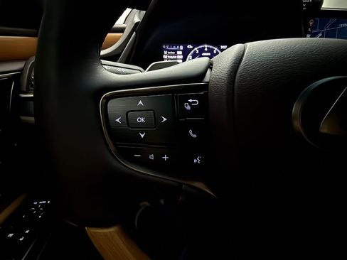 Used 2020 Lexus ES 350 Ultra Luxury w/ Accessory Package 2 FWD image 22