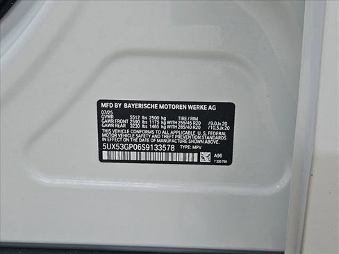 Used 2025 BMW X3 xDrive30i w/ Premium Package image 23