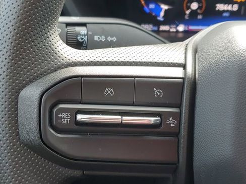 Certified 2024 Chevrolet Colorado Trail Boss w/ Technology Package AWD/4WD image 20