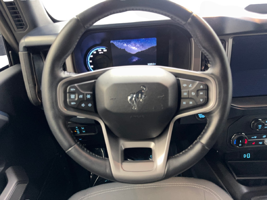 Used 2022 Ford Bronco Outer Banks AWD/4WD image 49