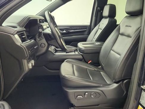 Used 2023 GMC Yukon Denali AWD/4WD image 10