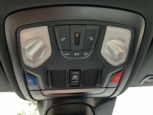 Used 2026 RAM 2500 Tradesman AWD/4WD image 45