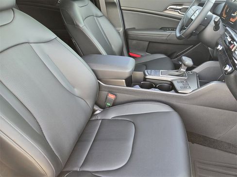 New 2026 Kia Sportage EX image 10