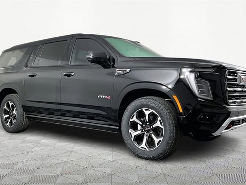 New 2026 GMC Yukon XL AT4 w/ AT4 Premium Plus Package image 3