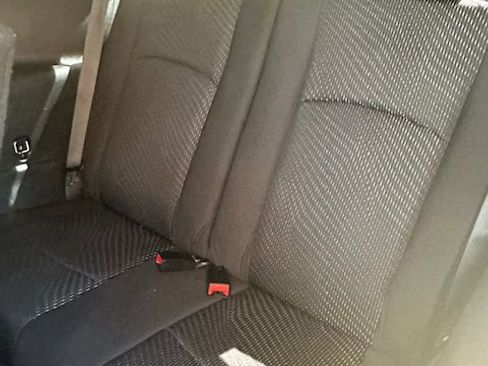 Used 2018 Dodge Journey SE w/ Popular Equipment Group image 7