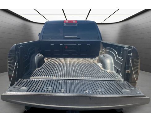 Used 2017 RAM 1500 Big Horn RWD image 22