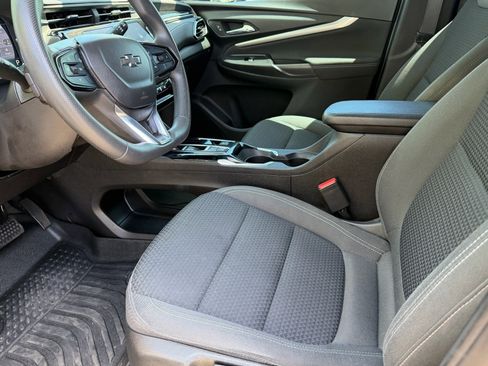 Used 2023 Chevrolet Bolt EUV LT w/ Driver Confidence Package image 14