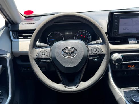 Used 2019 Toyota RAV4 XLE w/ Convenience Package AWD/4WD image 13