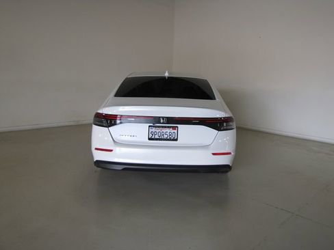 Certified 2024 Honda Accord LX image 22