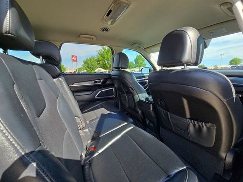 Used 2022 Kia Telluride LX AWD/4WD image 27