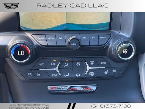 Used 2016 Chevrolet Corvette Z06 w/ 2LZ Preferred Equipment Group RWD image 9