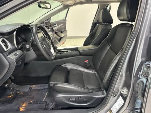 Used 2018 Nissan Maxima 3.5 SL FWD image 15