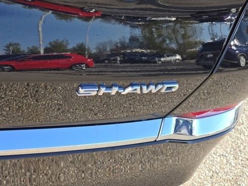 Used 2023 Acura MDX SH-AWD image 16