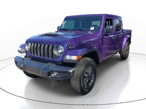 New 2026 Jeep Gladiator Sport image 2