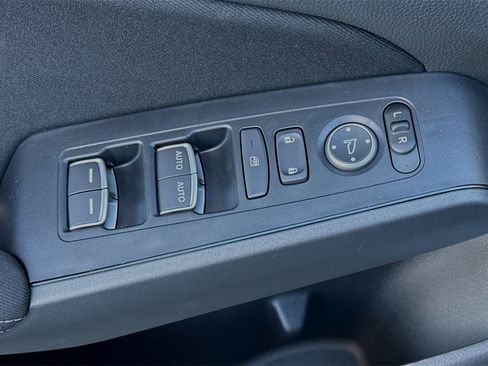 Used 2025 Honda Civic Sport image 10