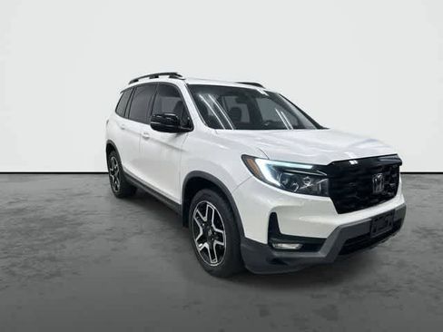 Used 2023 Honda Passport Elite image 6