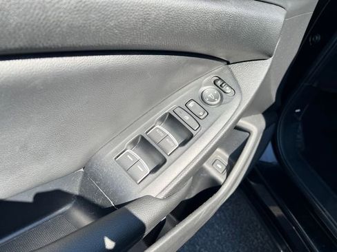 Used 2019 Honda Accord Sport image 13