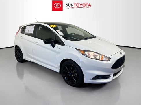 Used 2019 Ford Fiesta ST-Line FWD image 1
