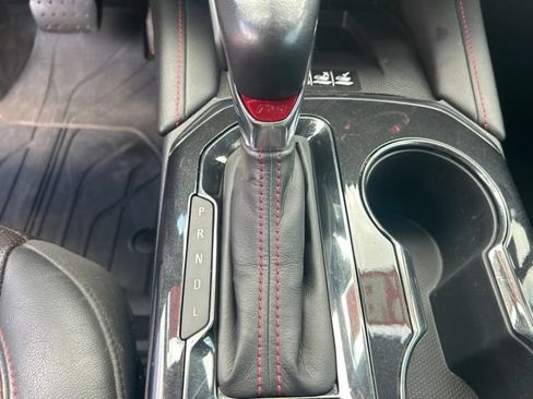 Used 2020 Chevrolet Blazer RS FWD image 33