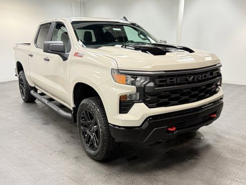 New 2026 Chevrolet Silverado 1500 Custom Trail Boss image 8