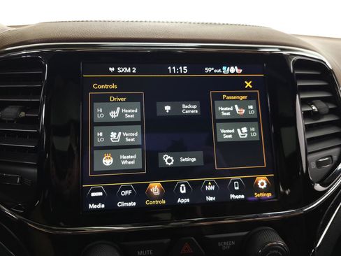 Used 2019 Jeep Grand Cherokee Summit AWD/4WD image 25