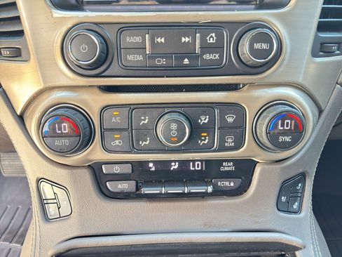 Used 2018 GMC Yukon Denali w/ Denali Ultimate Package RWD image 15