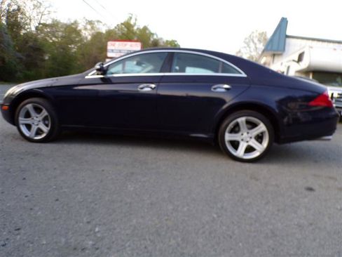 Used 2007 Mercedes-Benz CLS 550 image 11