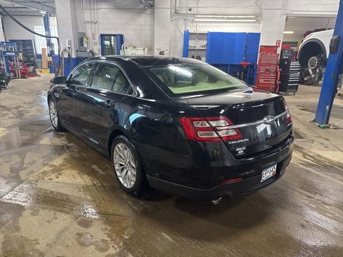 Used 2019 Ford Taurus Limited FWD image 7