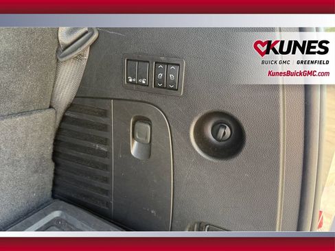 Used 2018 GMC Yukon Denali AWD/4WD image 36