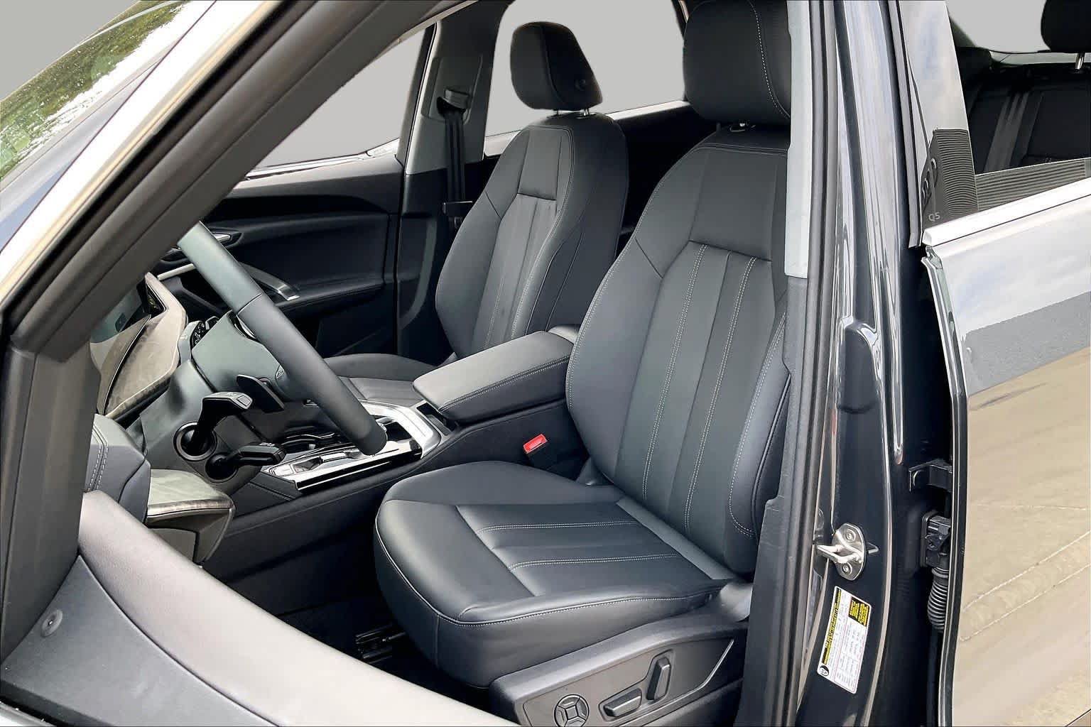 Used 2026 Audi Q5 Premium AWD/4WD image 8