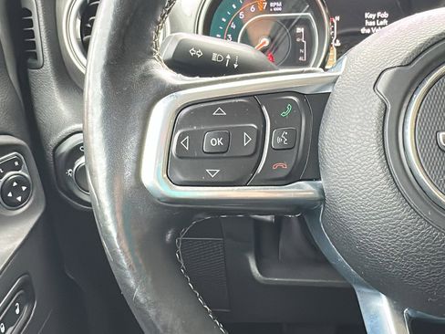 Used 2020 Jeep Wrangler Unlimited Sahara w/ Cold Weather Group image 15