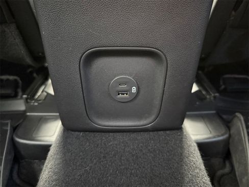 Used 2022 Ford Escape SEL w/ Technology Package image 33