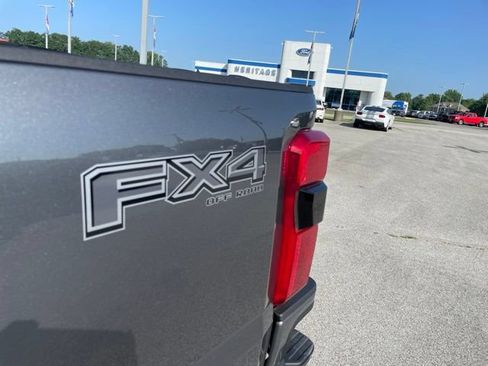 New 2026 Ford F250 XLT w/ XLT Premium Package AWD/4WD image 13