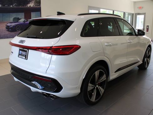 New 2026 Audi SQ5 Premium Plus AWD/4WD image 18