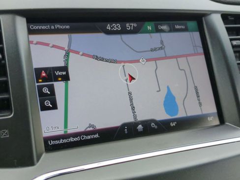 Used 2013 Lincoln MKS FWD image 28