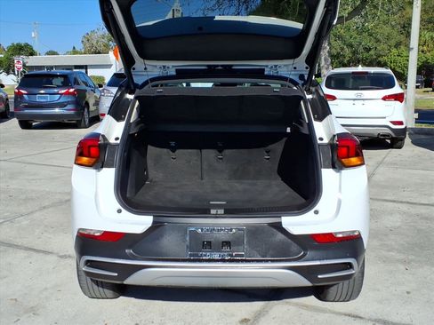 Used 2020 Buick Encore GX Select image 30