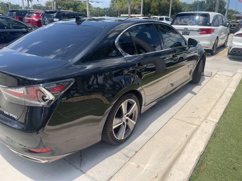 Used 2018 Lexus GS 350 RWD image 6