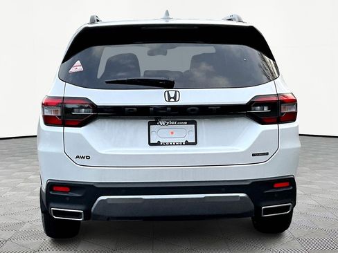 New 2026 Honda Pilot image 5