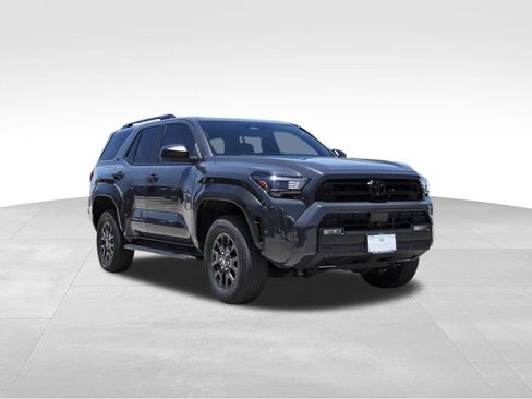 Used 2025 Toyota 4Runner SR5 AWD/4WD image 1