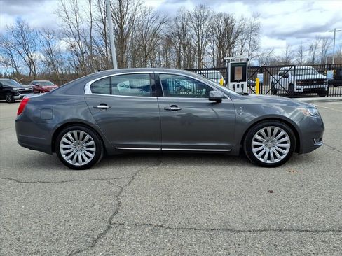 Used 2016 Lincoln MKS Base w/ Equipment Group 101A image 9