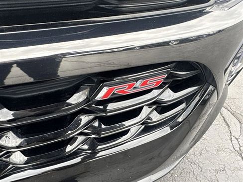 Used 2024 Chevrolet Trax RS w/ Sunroof Package FWD image 30