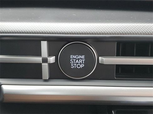 New 2026 Hyundai Santa Fe SE image 26